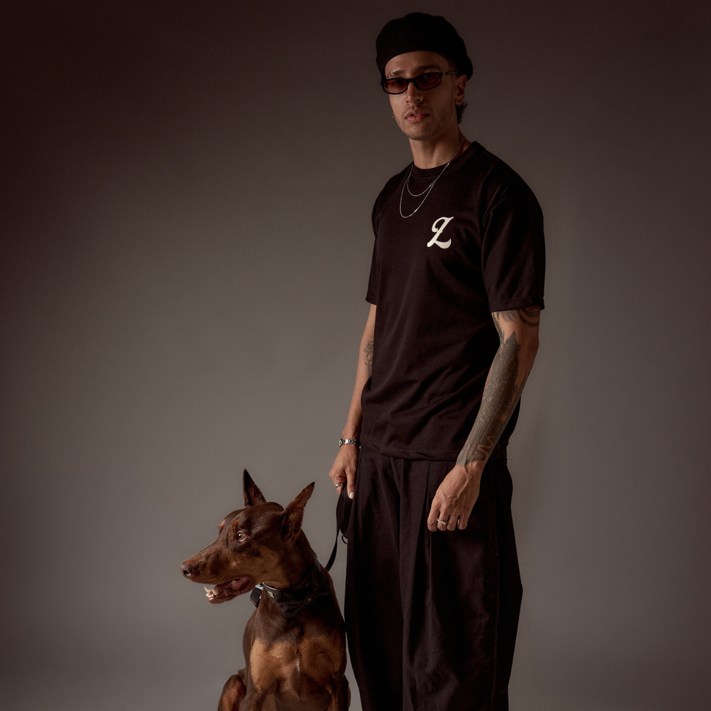 Camiseta Honor| Negra Básica
