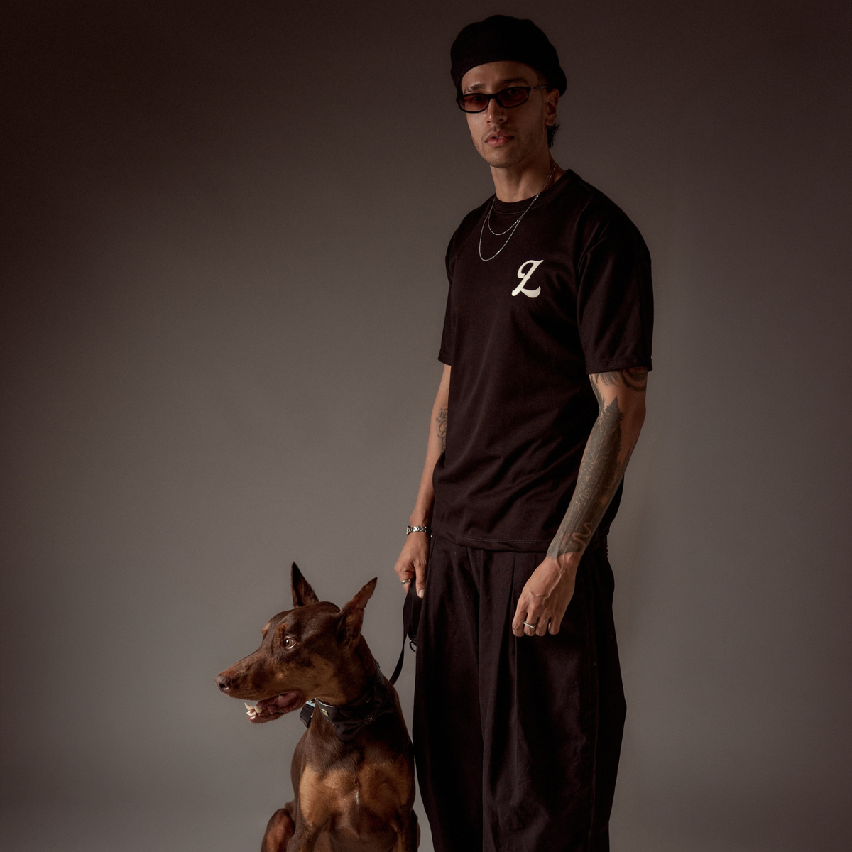 Camiseta Honor| Negra Básica